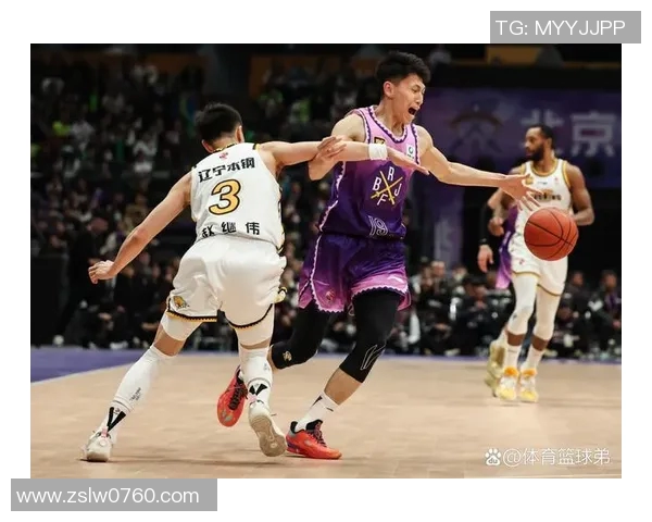 邹雨宸的篮球之路：从青涩少年到职业赛场的奋斗与荣耀